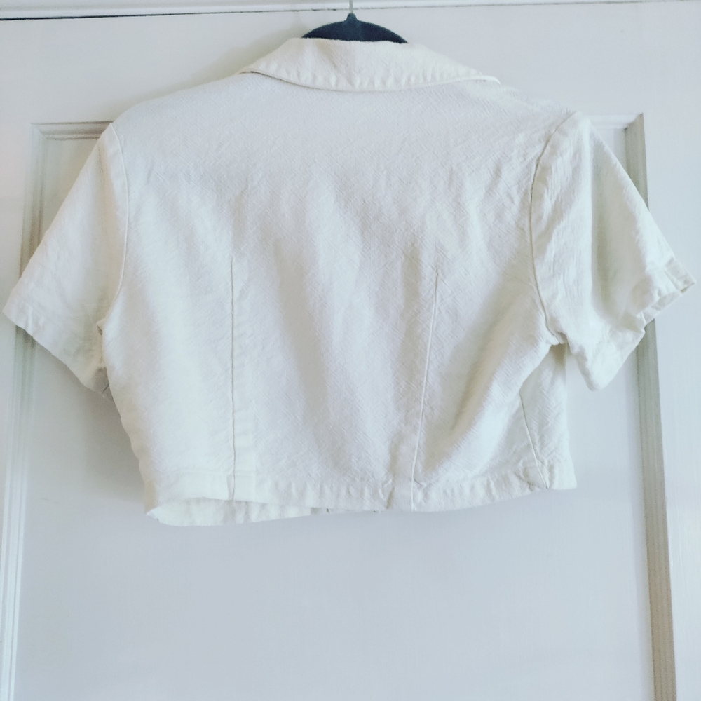 ✨ 4/$15 Brandy Melville Crop Top - Picture 5 of 5